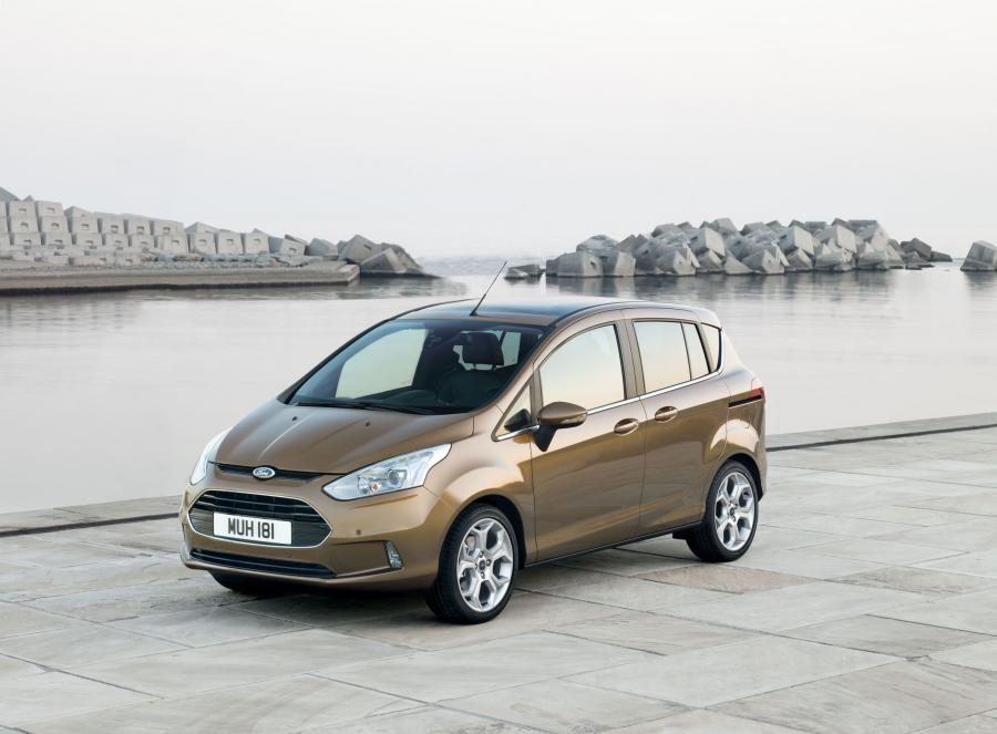  Ford B-Max 2012 года  (фото 1 из 18)